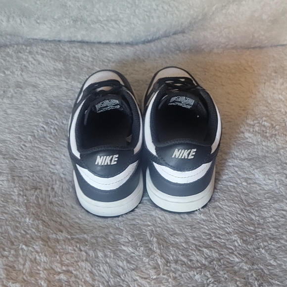 Nike Dunks 10c - Picture 4 of 5